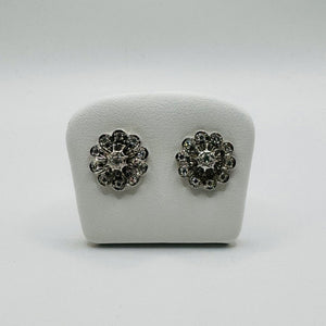 Boucles d'oreilles or blanc diamants motif floral 18k