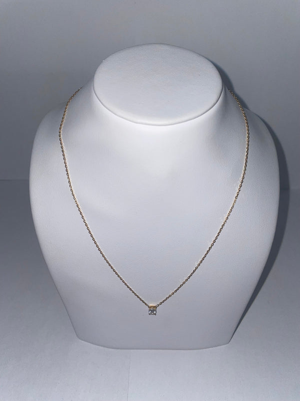 Collier Princesse en Or Jaune 18K avec Diamant 0.25 Carat