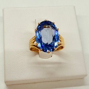 Bague avec Topaze en Or Jaune 18K
