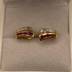 Boucles d'oreilles en Or jaune 18K - 1.89g