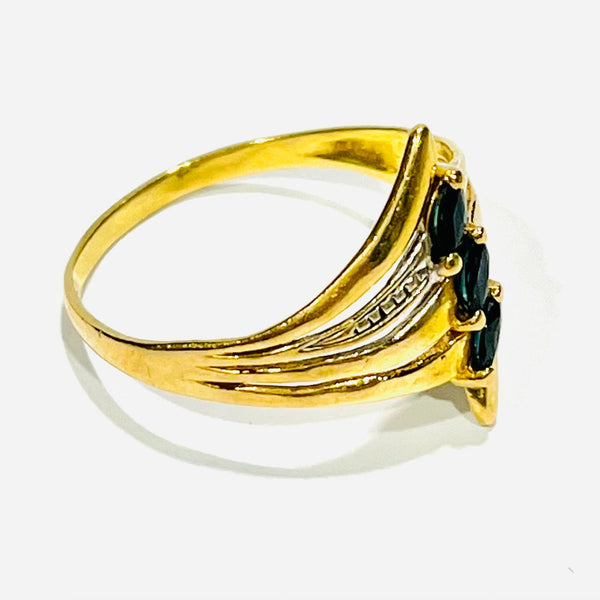Bague en or Jaune 18 carats ornée de saphir