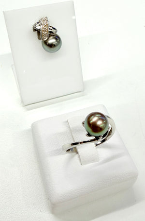 Parure en Or Blanc 18 K - 4.47 G