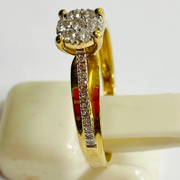Bague Solitaire en Or 18k avec Diamants - T53 - 2.35 gr