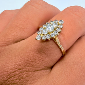 Bague Marquise Or Jaune 18k avec Zirconiums - Taille 59