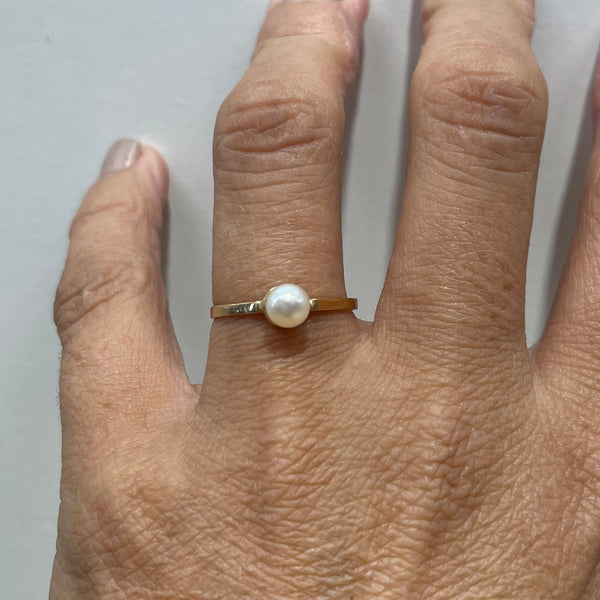 Bague Solitaire Or Jaune 18K - 1.10 G