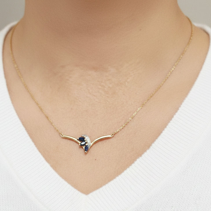 Collier Princesse Or Jaune 18 carats avec Saphir