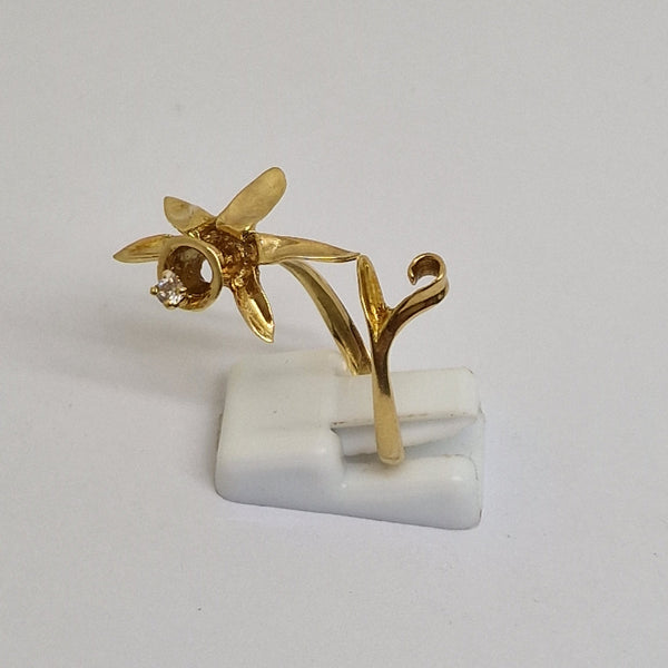 Bagues en or jaune 750/1000 avec oxyde de zirconium - T 56
