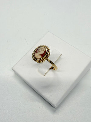 Bague camée en or jaune 18k Taille 54