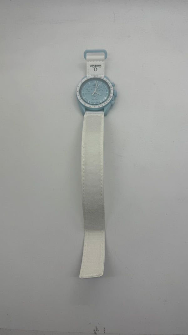 Montre Swatch Oméga Uranus 2022 Bleu Ciel Biocéramique VELCRO®