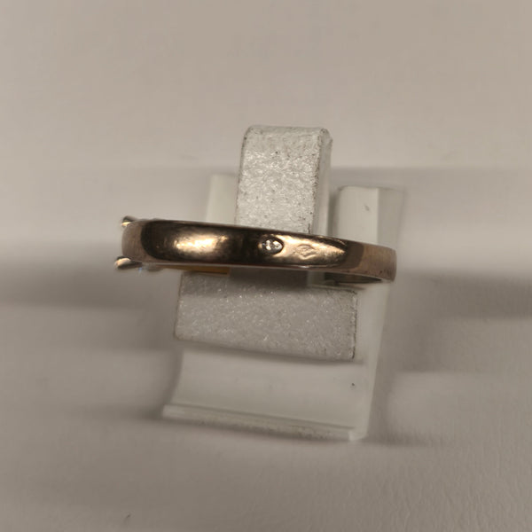 Solitaire en Or Blanc et Jaune 18K avec un diamant 0.14K - T52