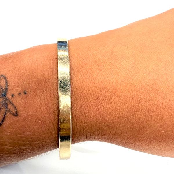 Bracelet Jonc en  Or Jaune 18k Tête d'Aigle - 25.62 Grs