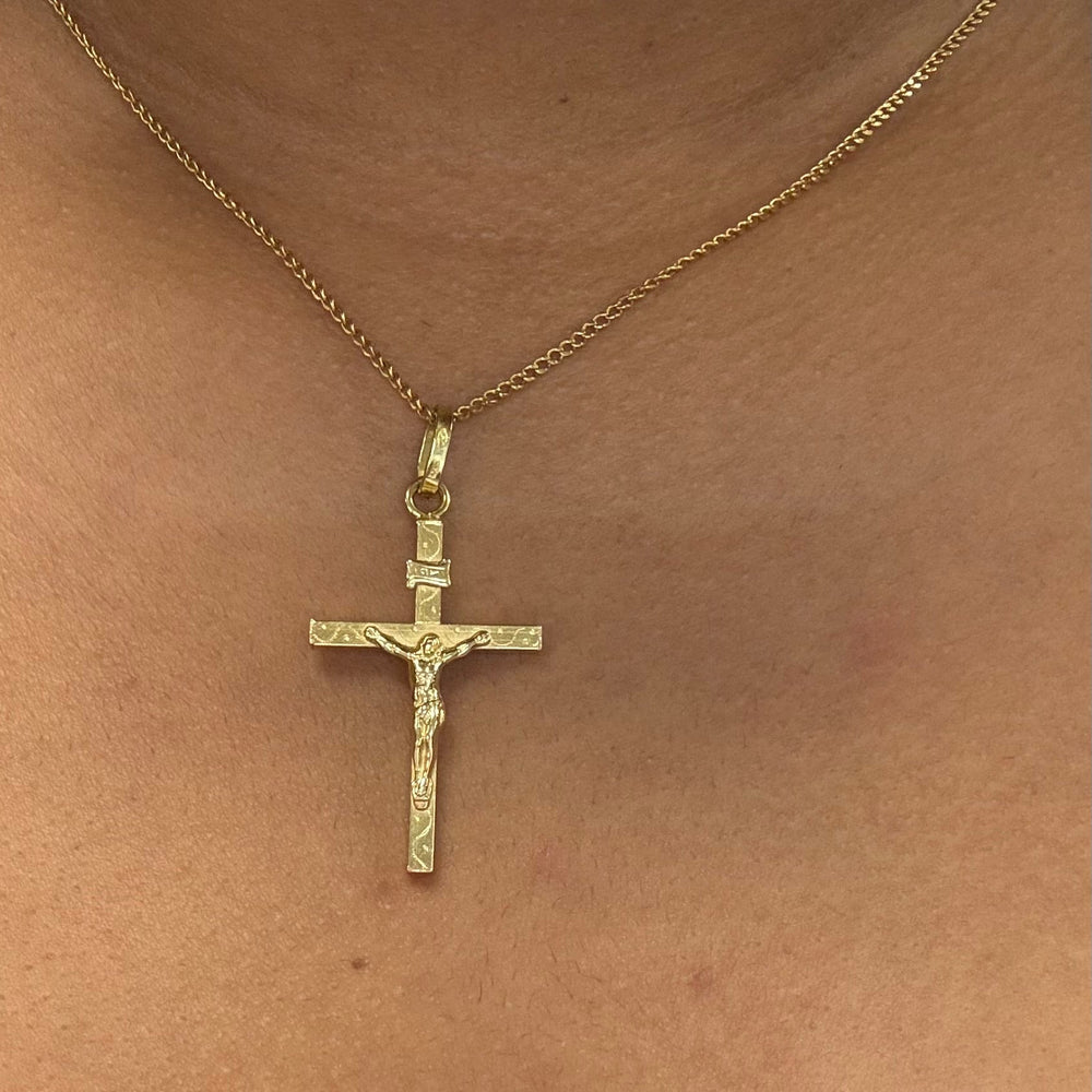 Pendentif Croix en Or Jaune 18K