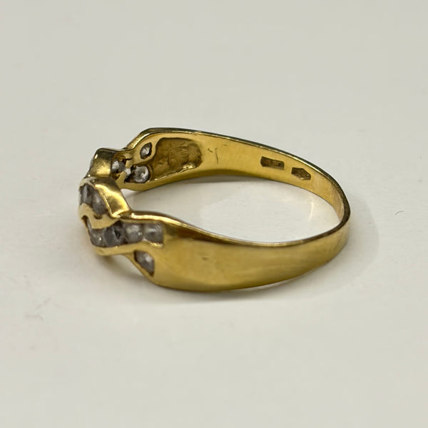 Bague en or jaune avec zirconiums 18 K