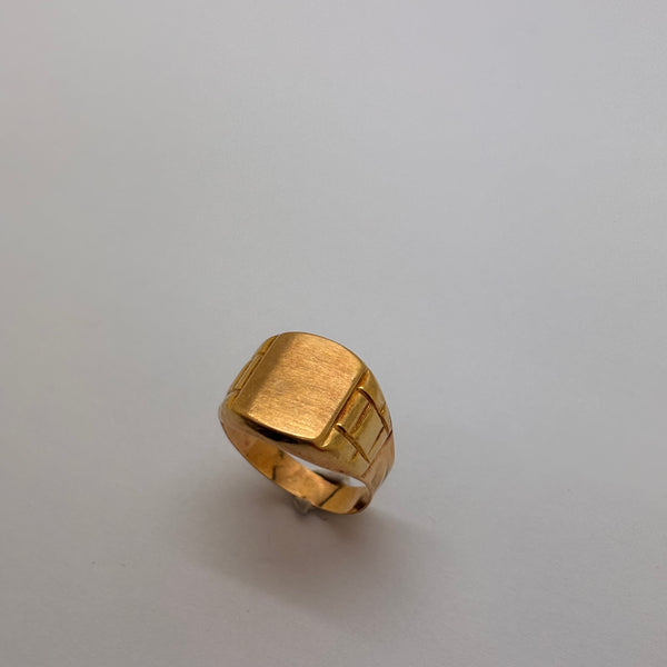 Chevalière en or jaune 18K Taille-67