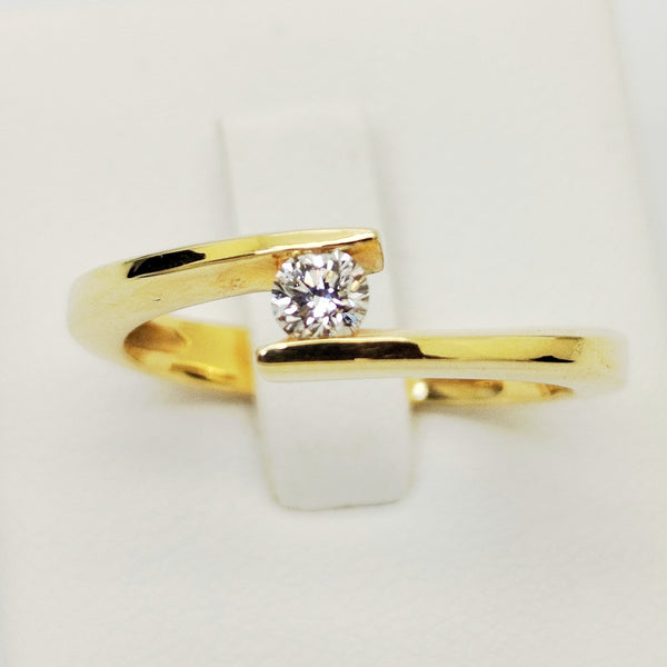 Bague Solitaire en Or Jaune 18K- Taille 54- 5G
