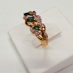 Bague Or Jaune et Blanc 18 K avec Émeraudes et éclats de diamants