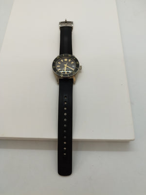 Seiko Prospex Automatique 6R35-00P0 - Montre Classique Acier en bon état