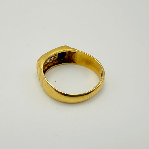 Bague en or jaune 18 K avec diamants et saphir - T 58