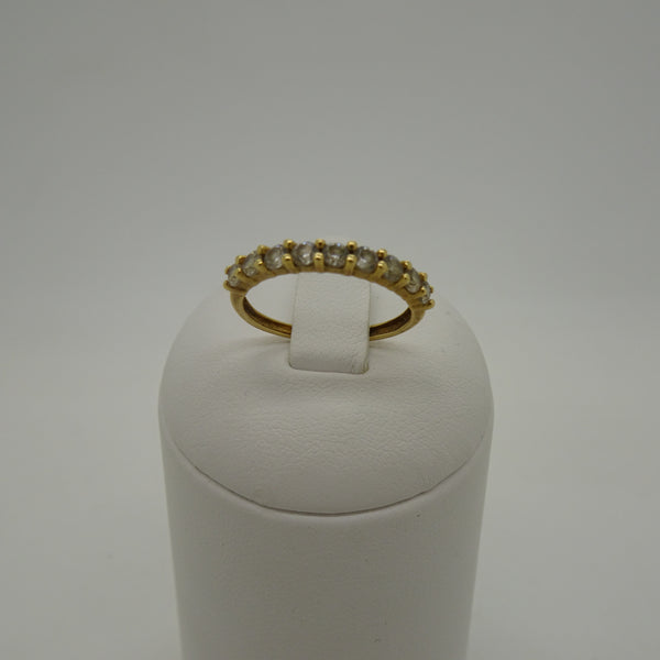 Bague en or jaune 18K avec oxydes de zirconium - T 52