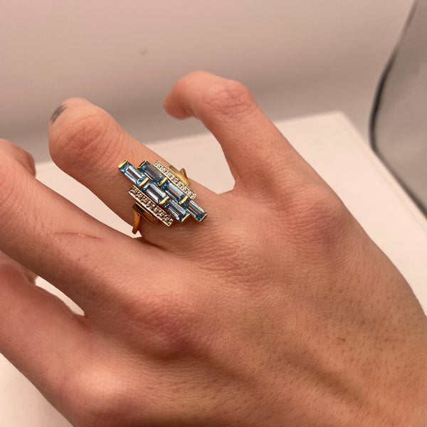 Bague en Or Jaune 18K - Diamants et Topazes - 3.05G - Taille 47