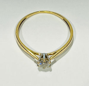 Bague Solitaire en Or Jaune 18 K - Taille 56 - 1.05 G