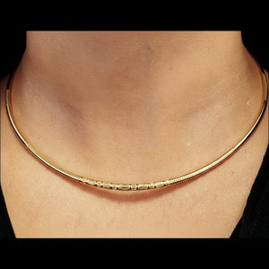 Collier Ras du Cou Jonc en Or Jaune 18k