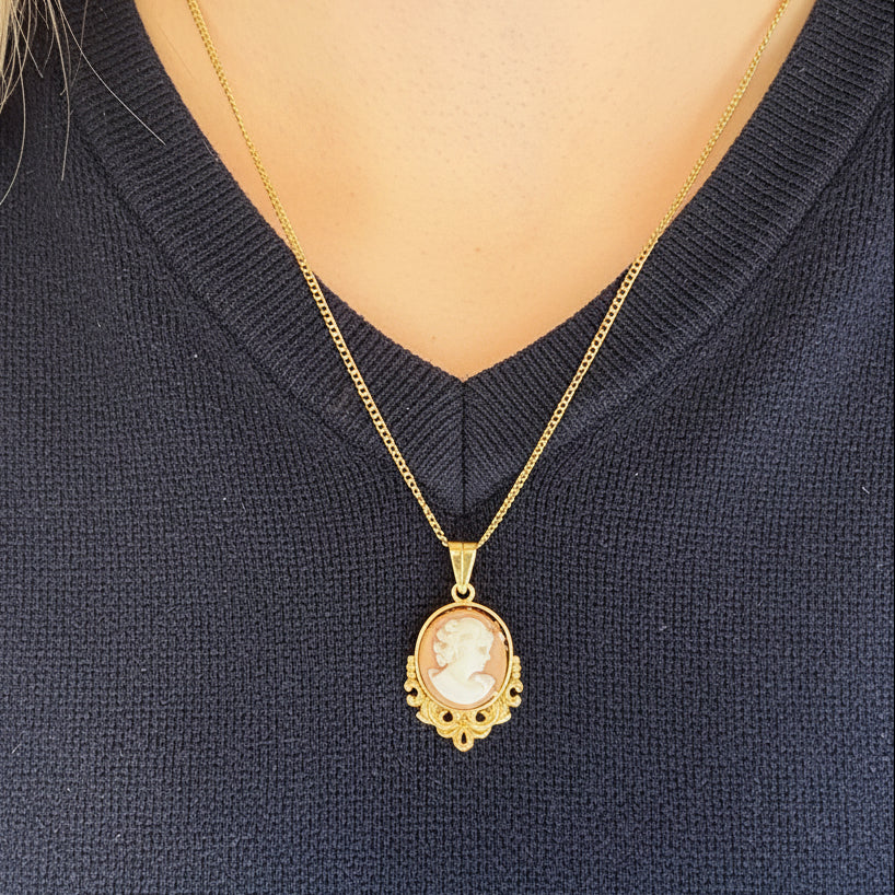 Camée en Or Jaune 18k