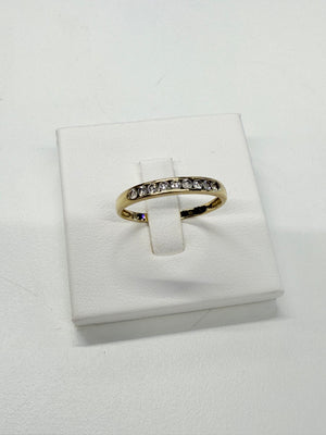 Bague demi tour en or jaune 18k et diamants