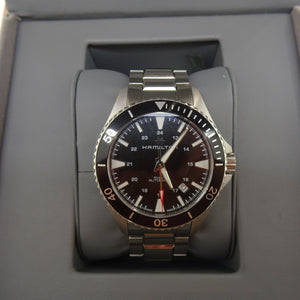 Montre Hamilton khaki navy 2021 Comme neuve