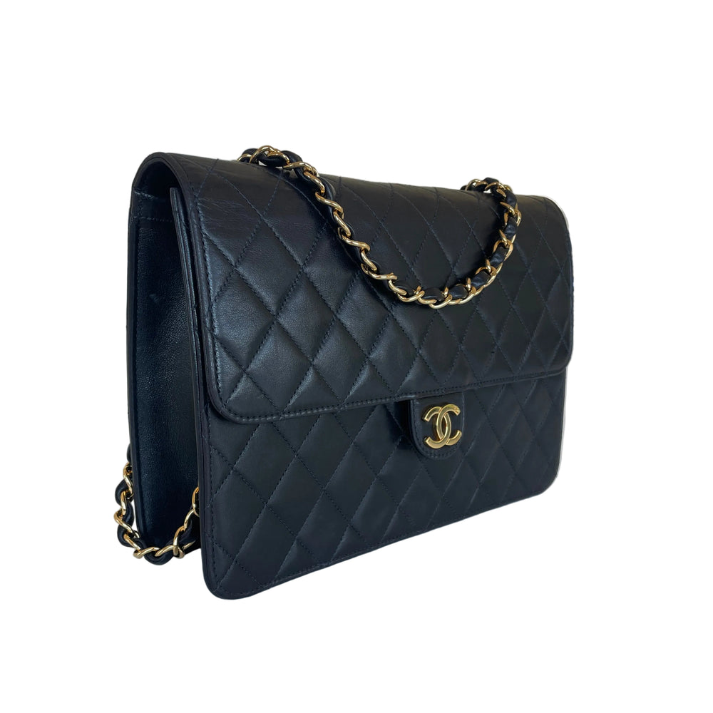 Sac à main Chanel Single Flap en cuir noir