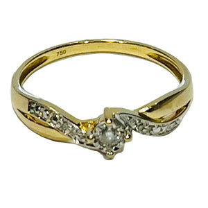 Bague en Or Jaune 18K sertie de Diamants