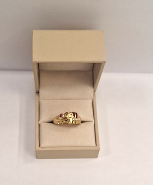 Bague en Or jaune 18K avec éléphant et pierres précieuses