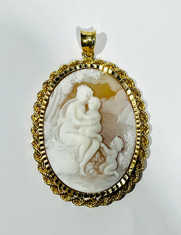 Camée Or Jaune 18 K -  16.23 G