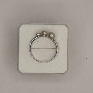 Bague en Or Blanc 18K avec Perles et Zirconiums