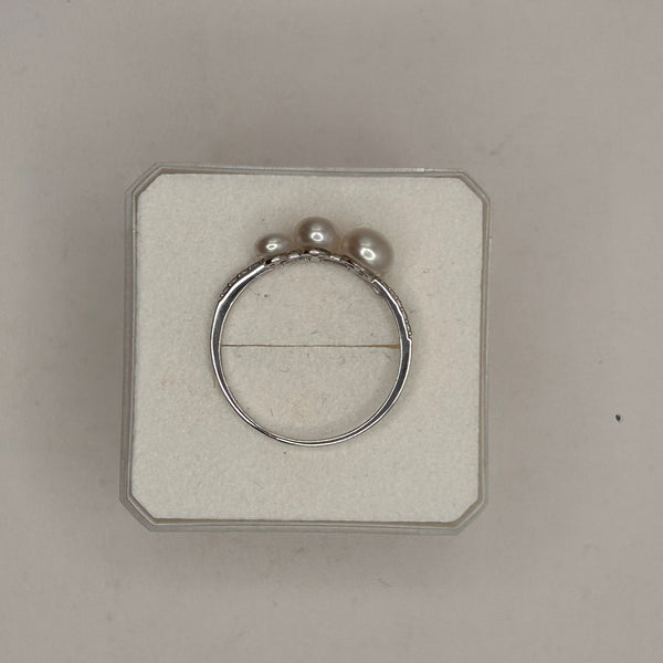 Bague en Or Blanc 18K avec Perles et Zirconiums