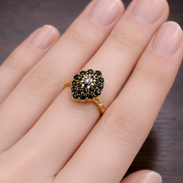 Bague Ancienne Marquise en Or Jaune 18k - 4.25 G