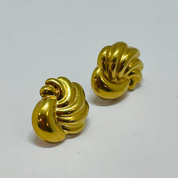 Boucles d'oreilles en or jaune 18K - 1.41g