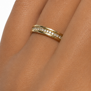 Bague Demi Tour Or Jaune 18 Carats et Diamants