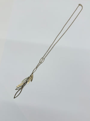 Collier feuille en Or jaune 18k maille forçat