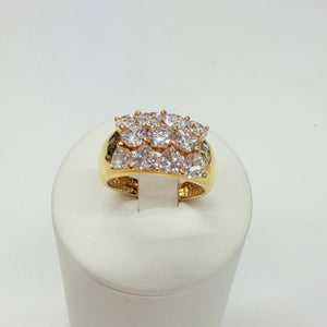Bagues en or jaune 18k avec Oxyde de Zirconium