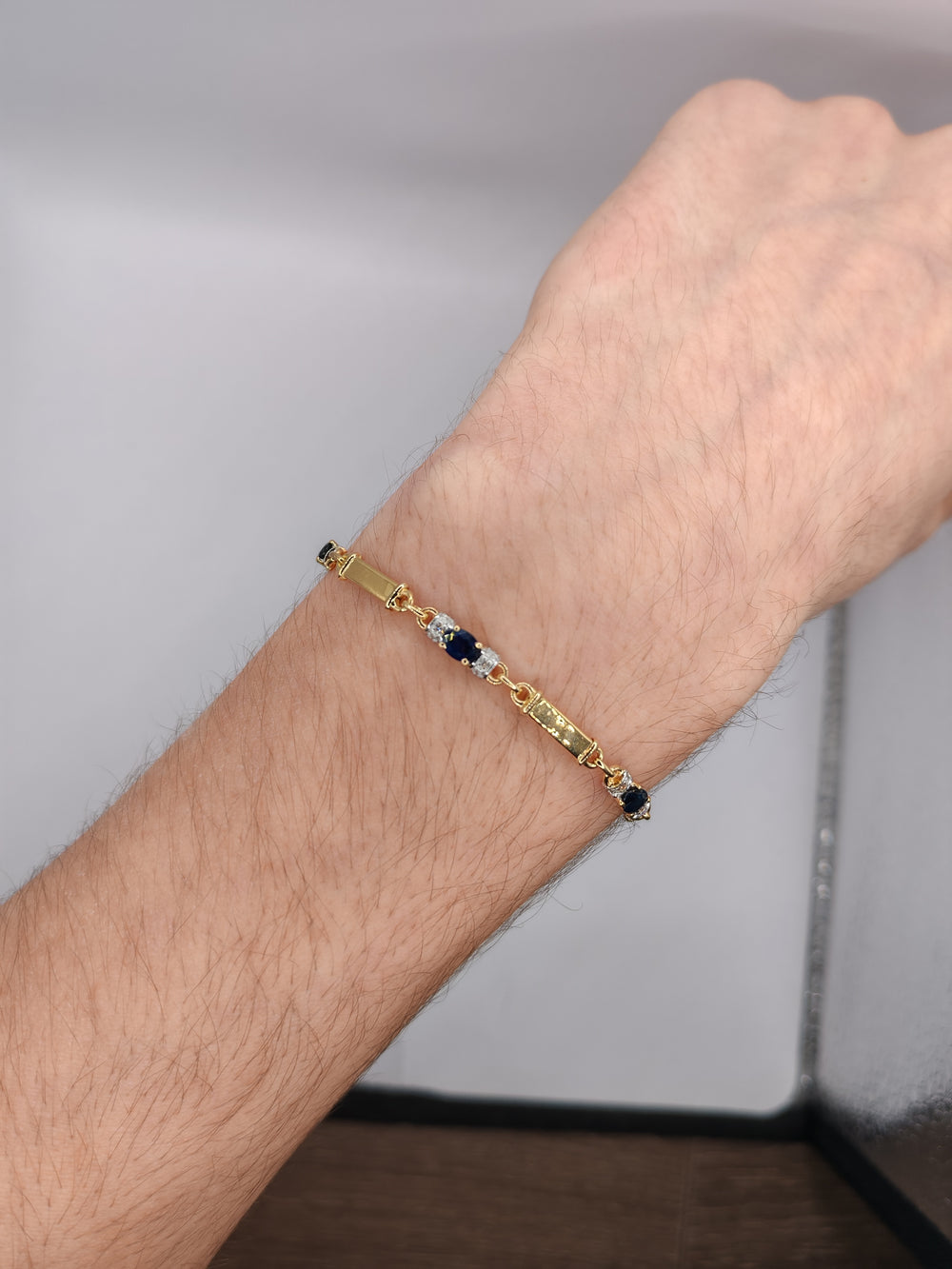 Bracelet Maillon Or Jaune 18K avec Diamants et Pierres Précieuses