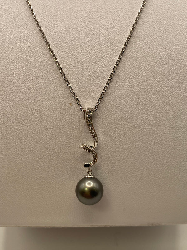 Collier Princesse en Or Blanc 18K - 5.39 Grs