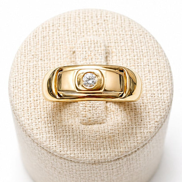 Chevalière Or 18K - 8.34 G - T 63 avec Diamant Central
