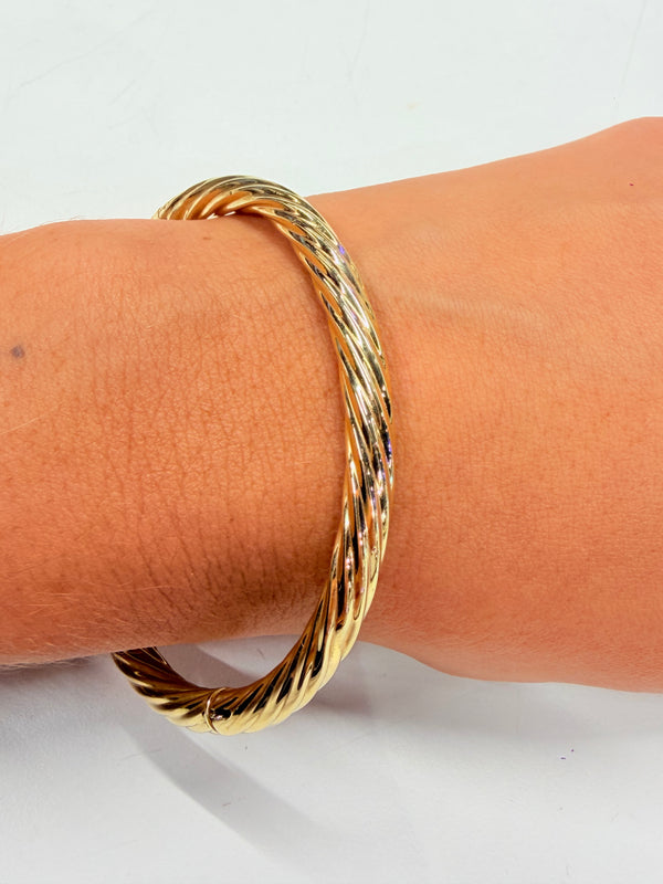 Bracelet jonc torsadé en or jaune 18 K