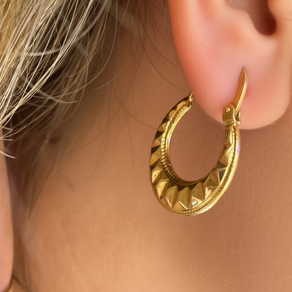 Boucles d'oreilles créoles or jaune 18k