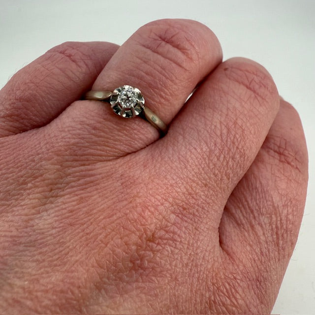 Bague Ancienne en Or Gris 18K avec diamant - T 56