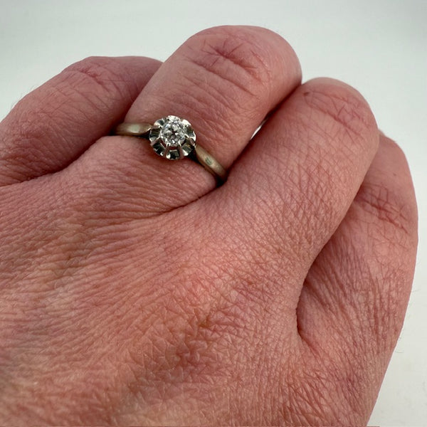 Bague Ancienne en Or Gris 18K avec diamant - T 56