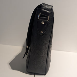Sacoche Gucci GG Jumbo en Cuir Noir en très bon état