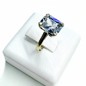 Bague Or Blanc Solitaire Zirconium Rectangulaire 18k