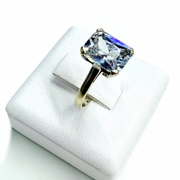 Bague Or Blanc Solitaire Zirconium Rectangulaire 18k